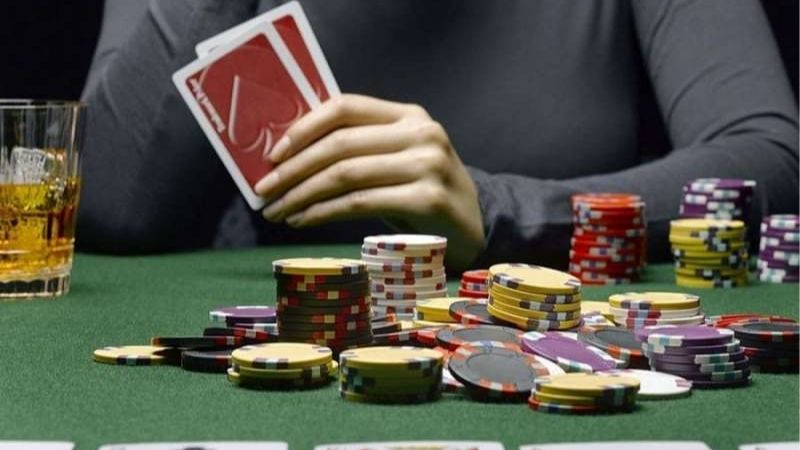 Luật Rút Bài Baccarat | Tân Thủ Fanvin Cần Phải Biết