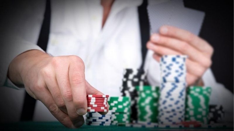 Luật Rút Bài Baccarat | Tân Thủ Fanvin Cần Phải Biết
