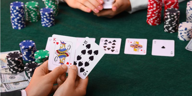 Chiến thuật tối ưu hóa lợi nhuận dựa trên các thế bài